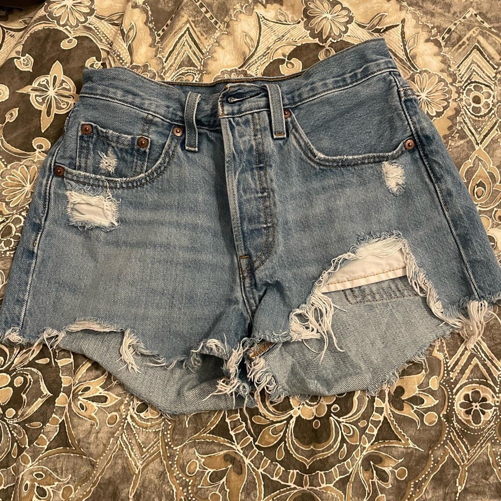 Levi's Women's 501 Original Shorts. 24